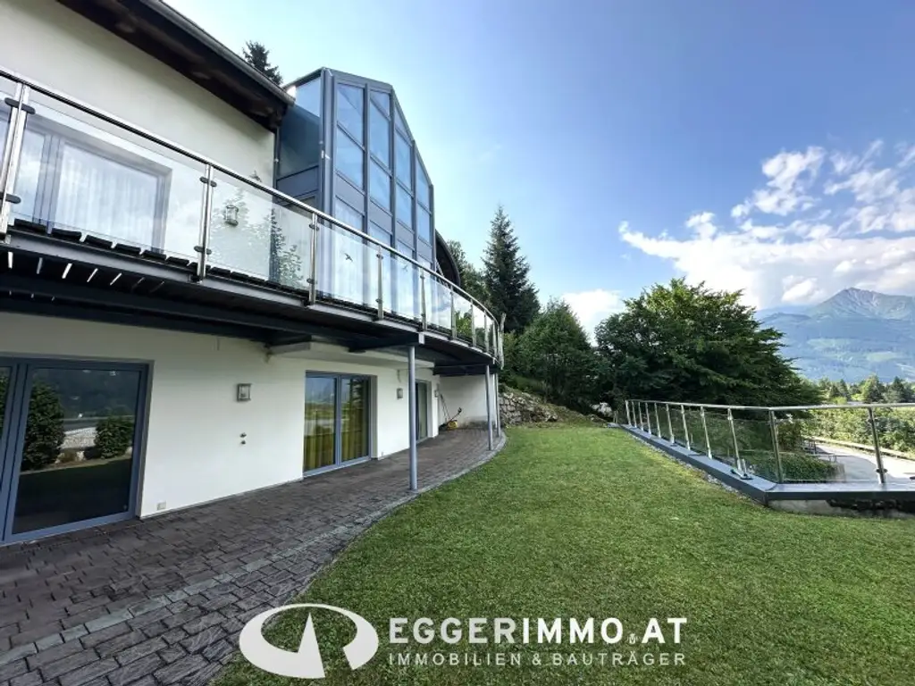5700 Zell am See; unique single-family house, approx. 445 living space, garden, terrace, swimming pool, sauna, elevator in the house, 2 garages, unobstructed lake view,
