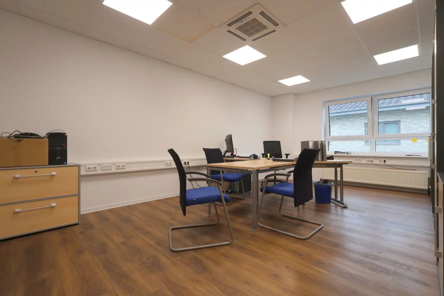 Büro Geschäftsleitung OG