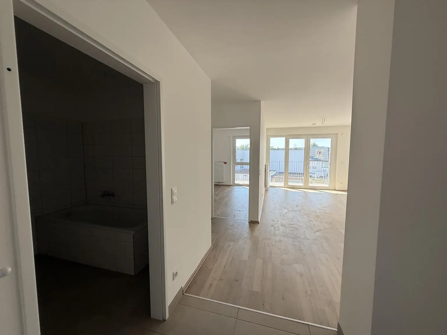 Haus_1_Top_11_Vorzimmer_