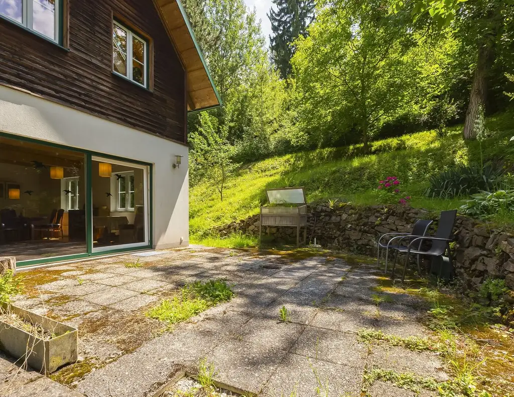 Verlassenschaft - Hannbaumstraße, gepflegtes EFH mit 976,00m2 großem Grundstück