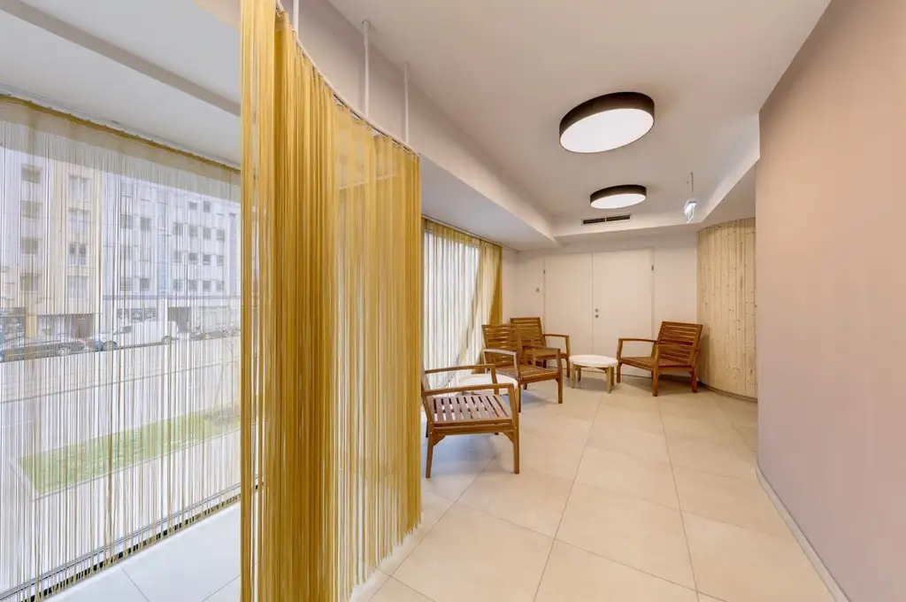 Moderner Neubau - Singlewohnung mit Freifläche, provisionsfrei mit gratis Jahreskarte Wr. Linien