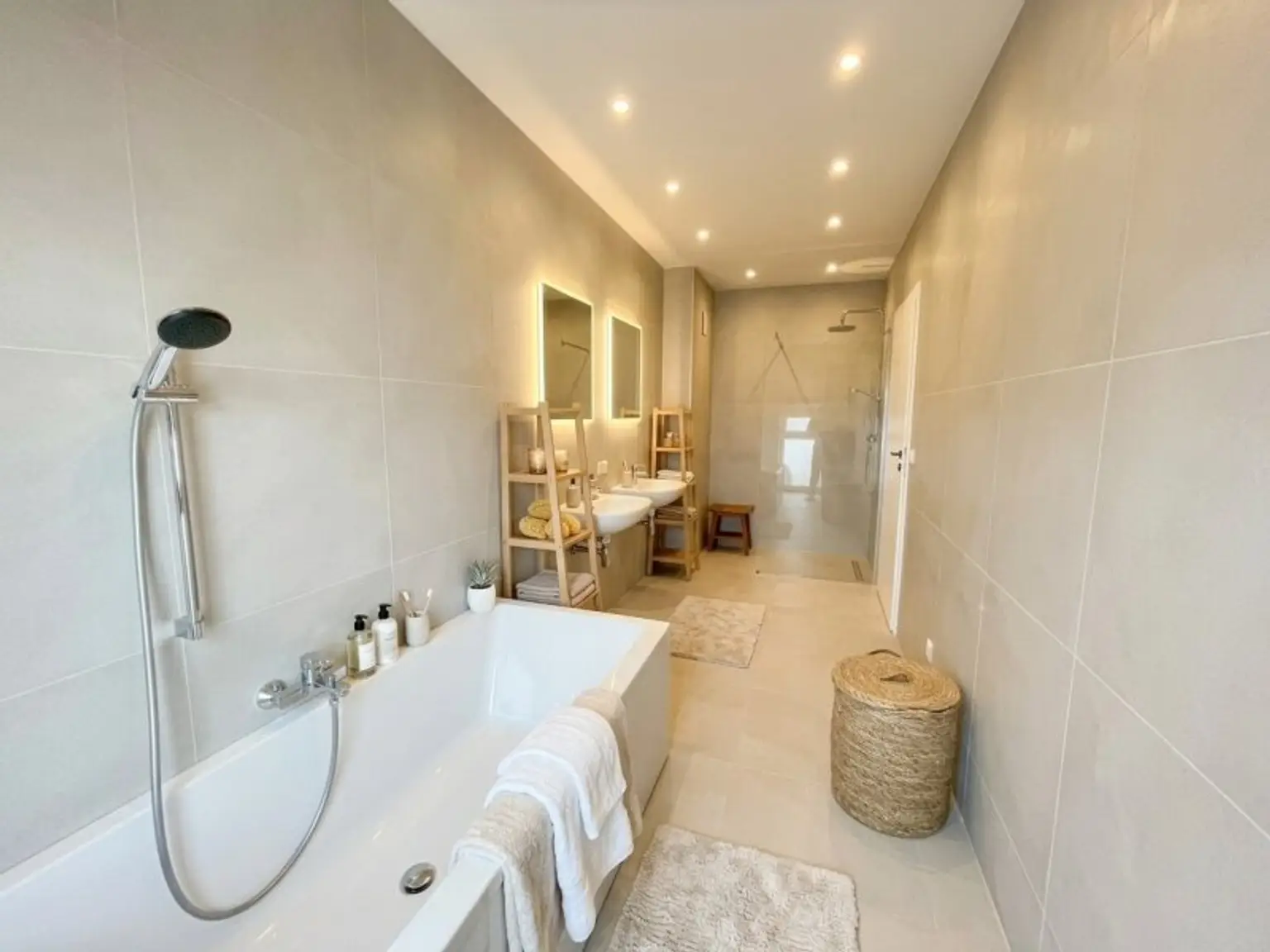 Badezimmer 1