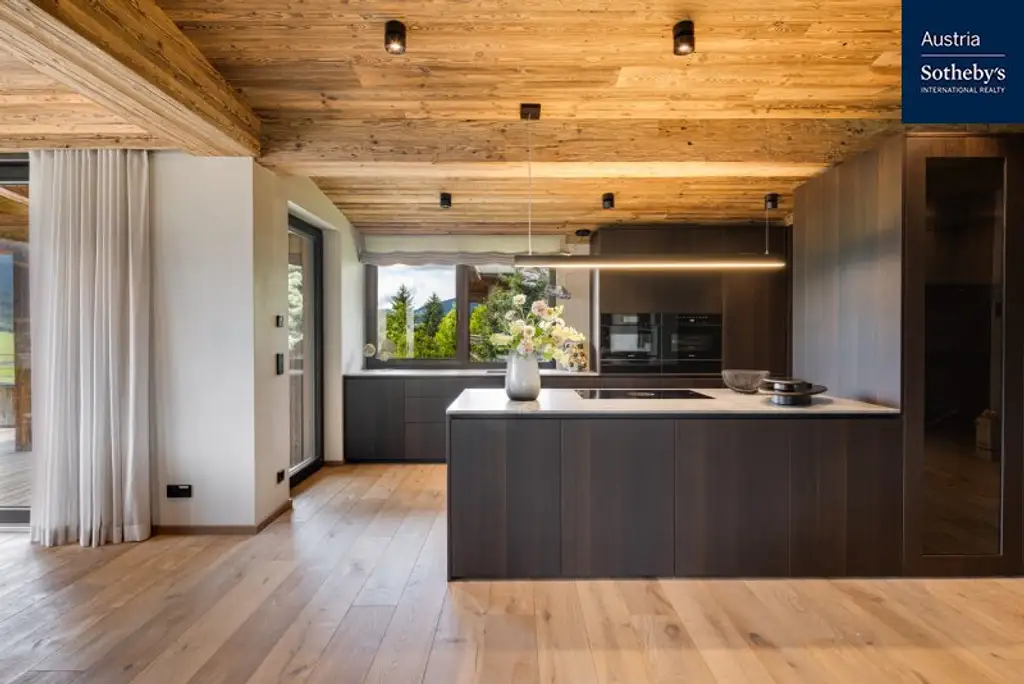 The Ridge Chalet
