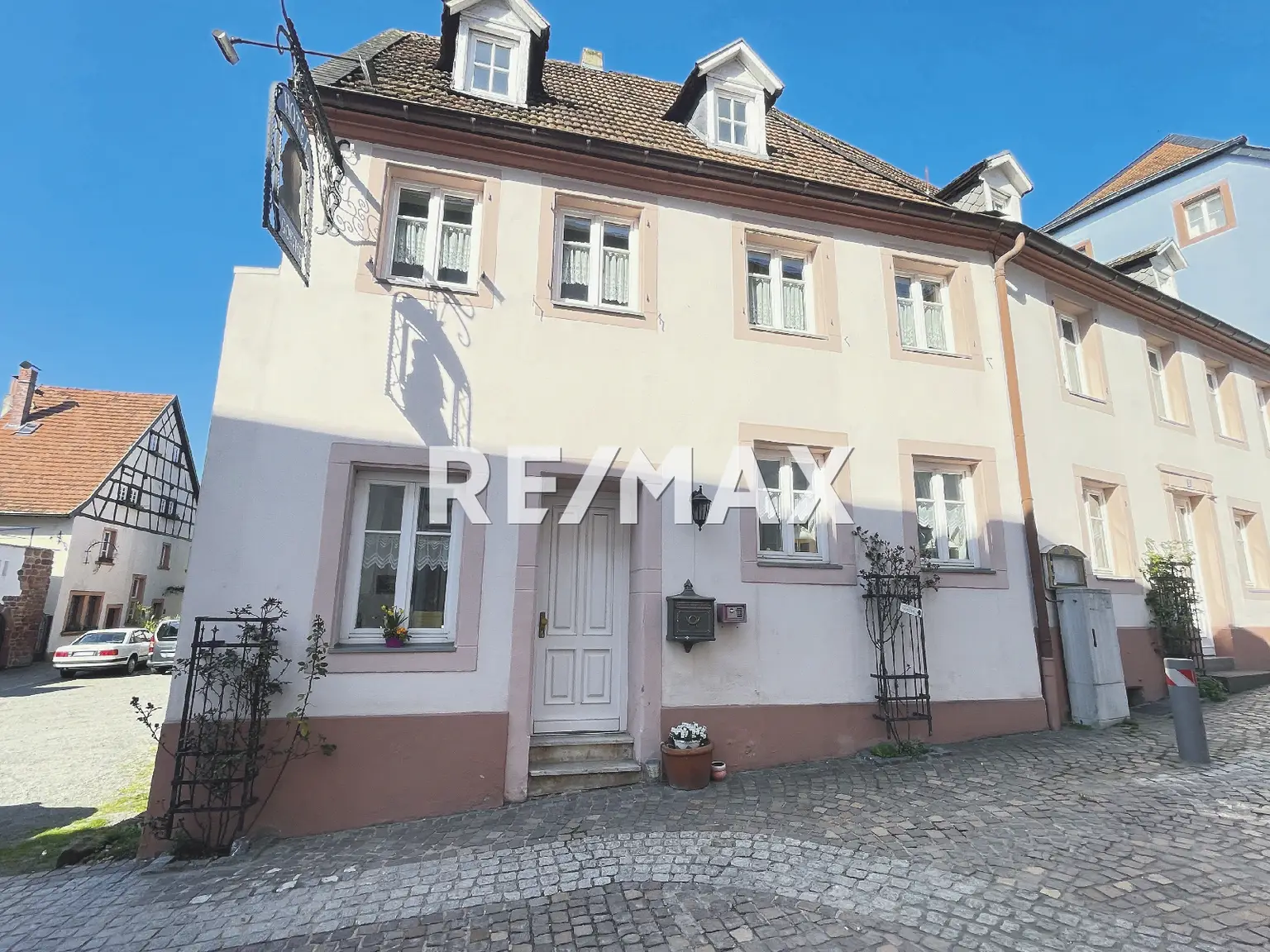 Volltreffer für Kapitalanleger!
"Hotel Goethe - Historischer Charme 
in der Altstadt von Ottweiler"