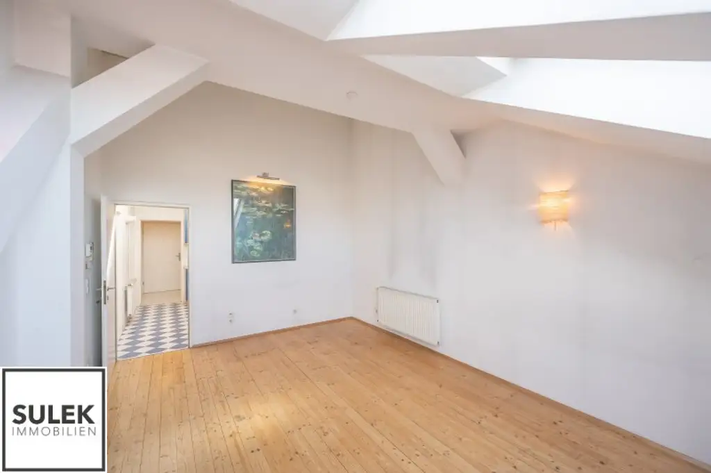 3 Zimmer-Dachgeschosswohnung mit Terrasse am Währinger Gürtel, nahe U6!