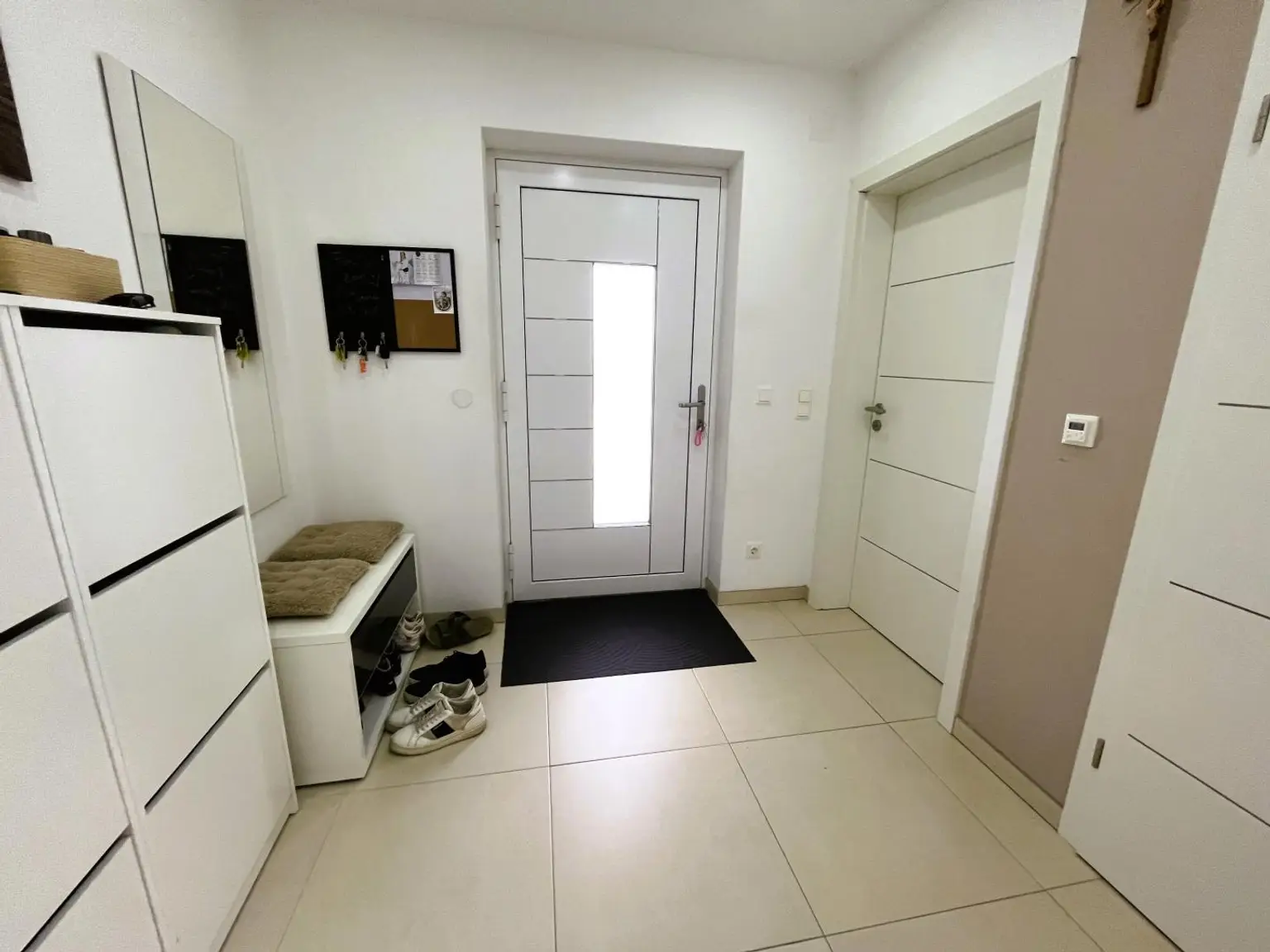 Erdgeschoss - Eingangsbereich