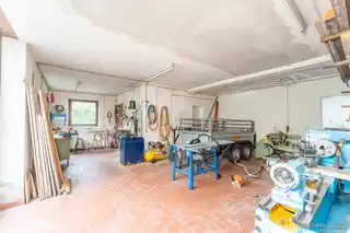Werkstatt (Garage UG)