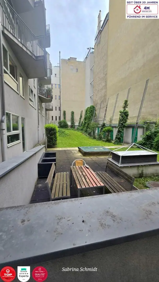 Moderne Maisonette mit 3 Zimmern, optionalen Garagenplatz & französischen Balkon in 1090 Wien (AKH) -hell, zentral und ruhig*