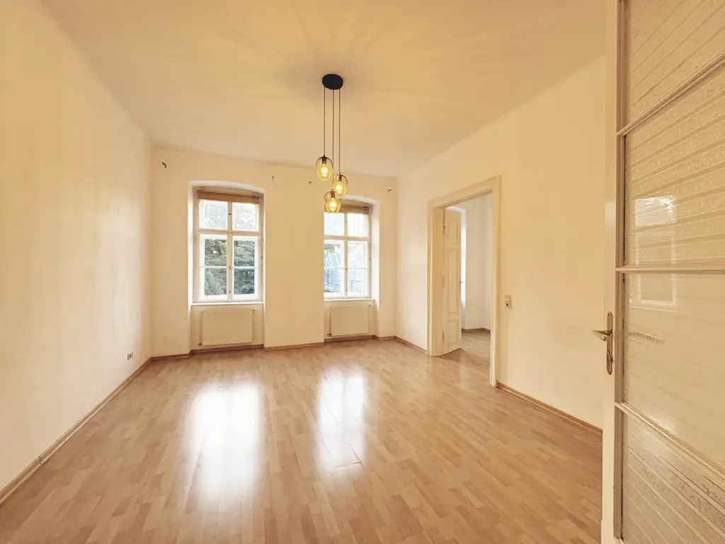 Gemütliche 2-Zimmer-Wohnung -
Parkblick - Nähe Altes AKH!