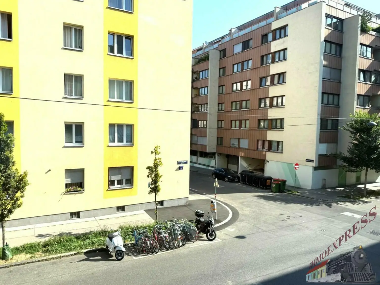 Gut gelegene Eigentumswohnung mit Loggia, in der Inzersdorf Stadt, 10. Bezirk!