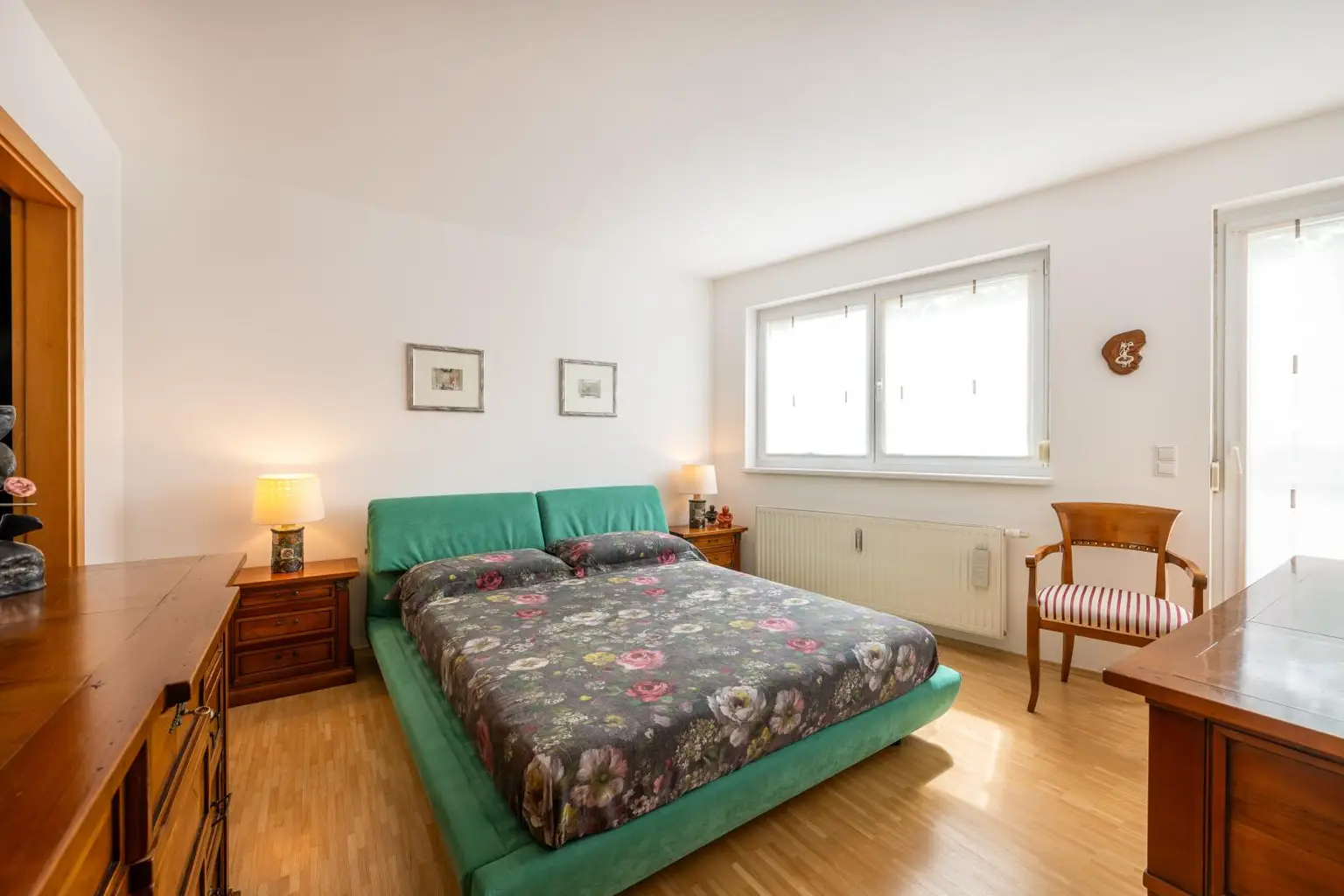Schlafzimmer UG
