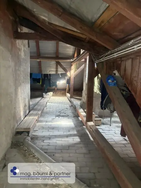 Miteigentumsanteil an gepflegtem Zinshaus  in idealer Lage