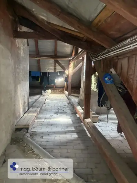 Miteigentumsanteil an gepflegtem Zinshaus  in idealer Lage