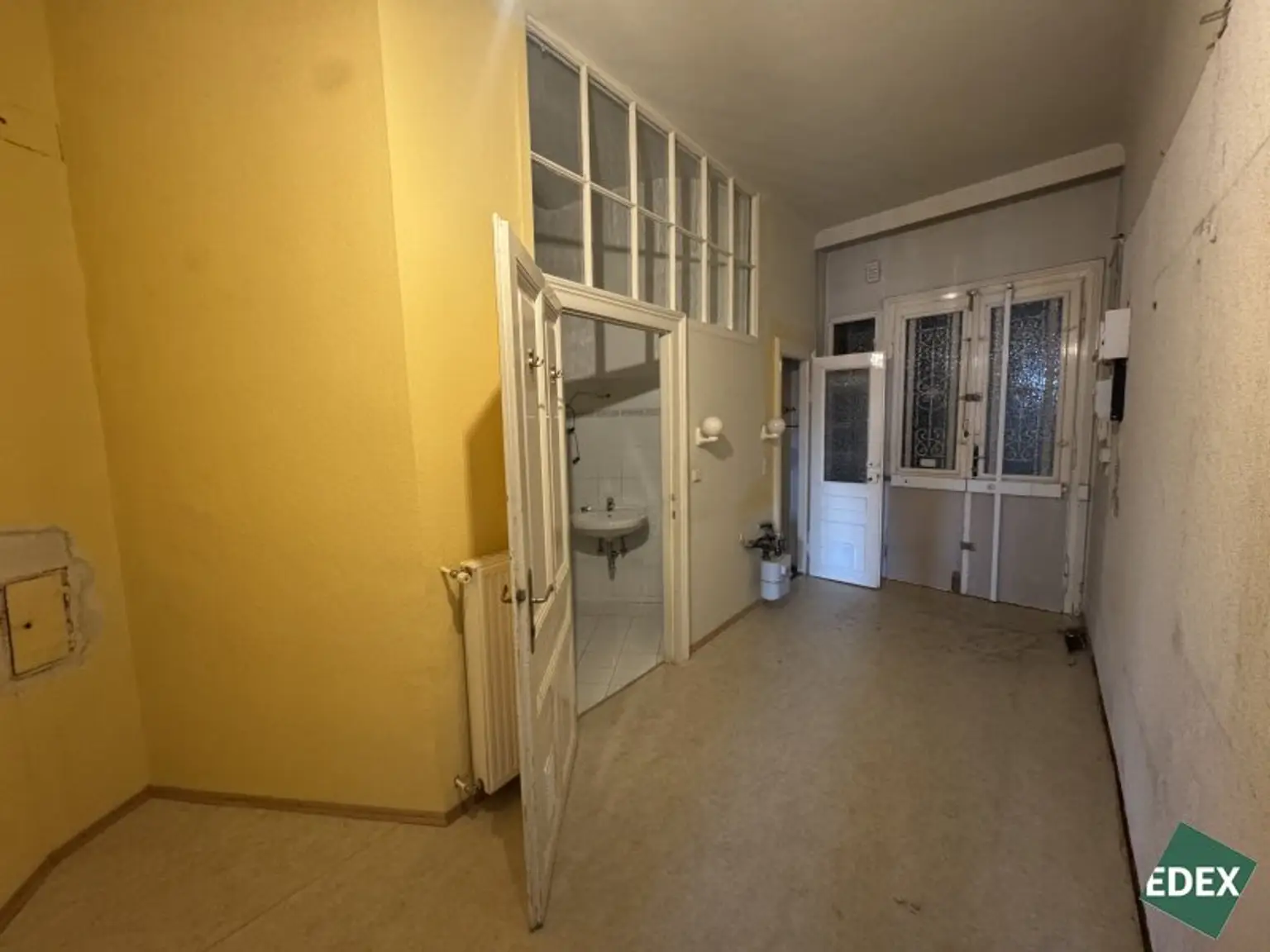 Wohnung mit Potential: Sanierungsbedürftige 3-Zimmer Wohnung am Währinger Gürtel - nähe U6