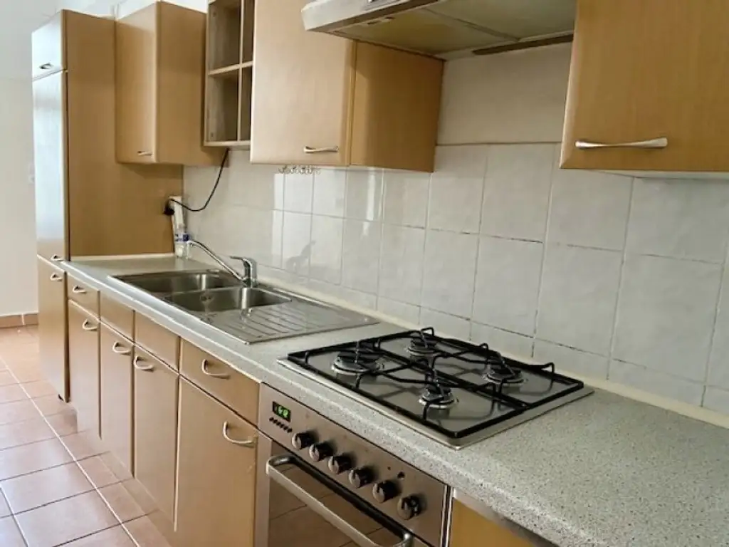 Großzügige 3-Zimmerwohnung in Toplage, Küche mit Küchenzeile, hell, Nähe Reinprechtsdorferstraße (zukünftige U5), Matzleinsdorferplatz S-Bahn!