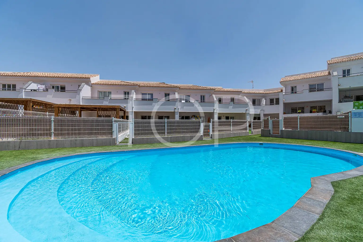 Bonito adosado a la venta en un nuevo complejo en San Miguel de Abona