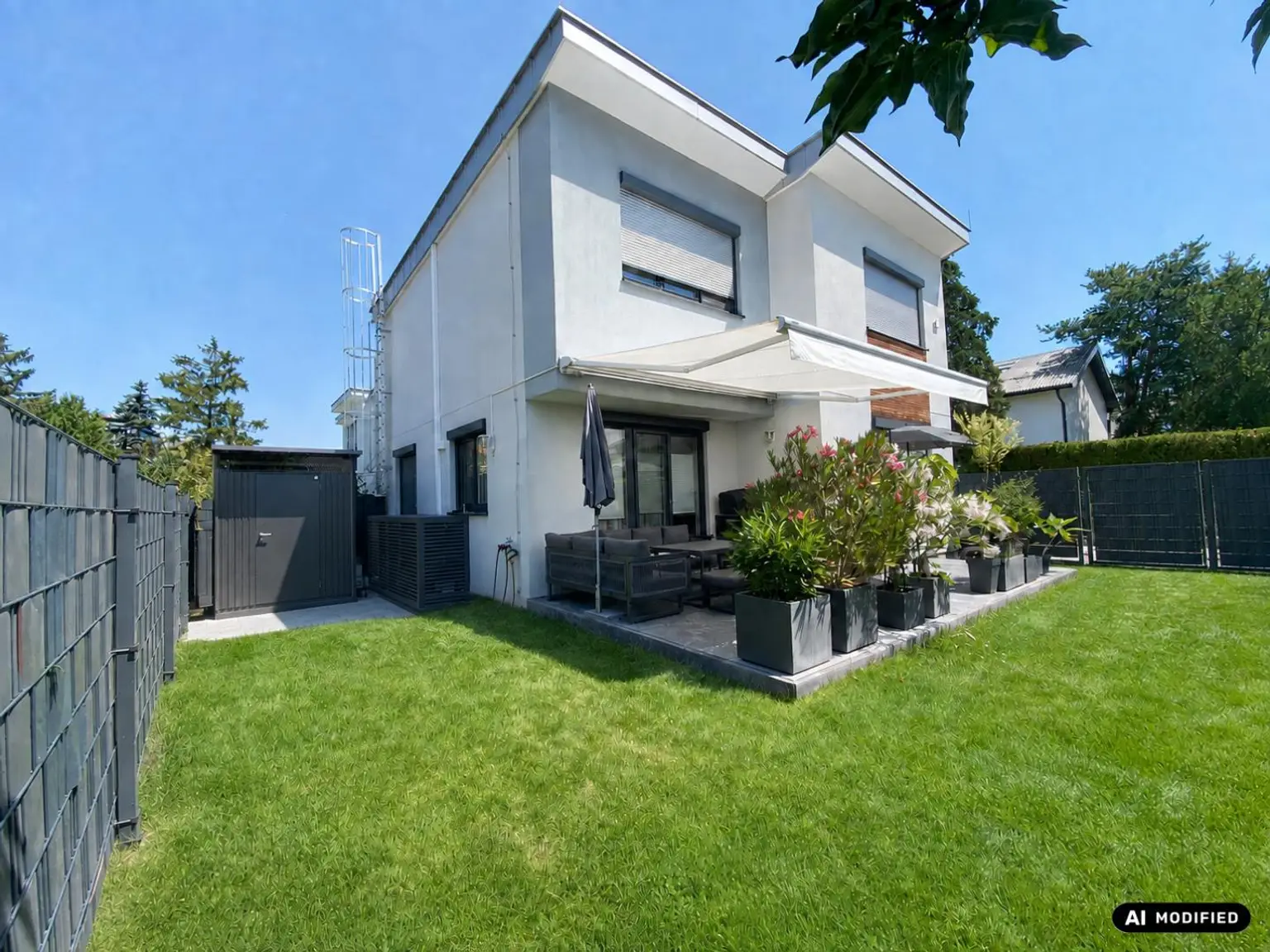 Hausansicht_Garten