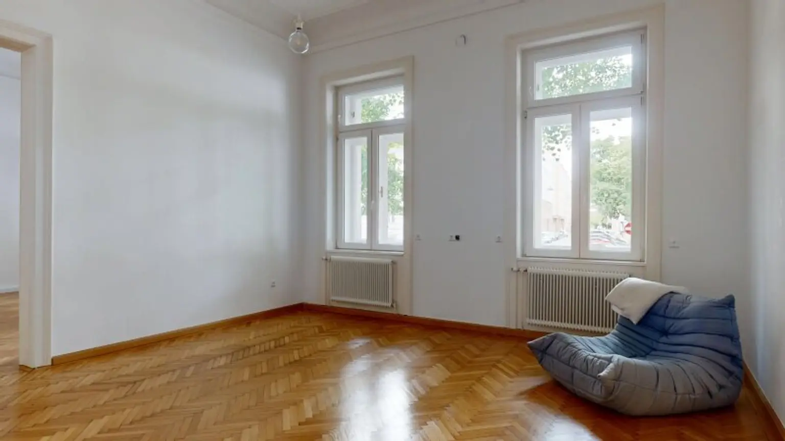 Wunderschöne großzügige 5-Zi-Altbauwohnung mit Grünblick im 3.Bezirk zu kaufen