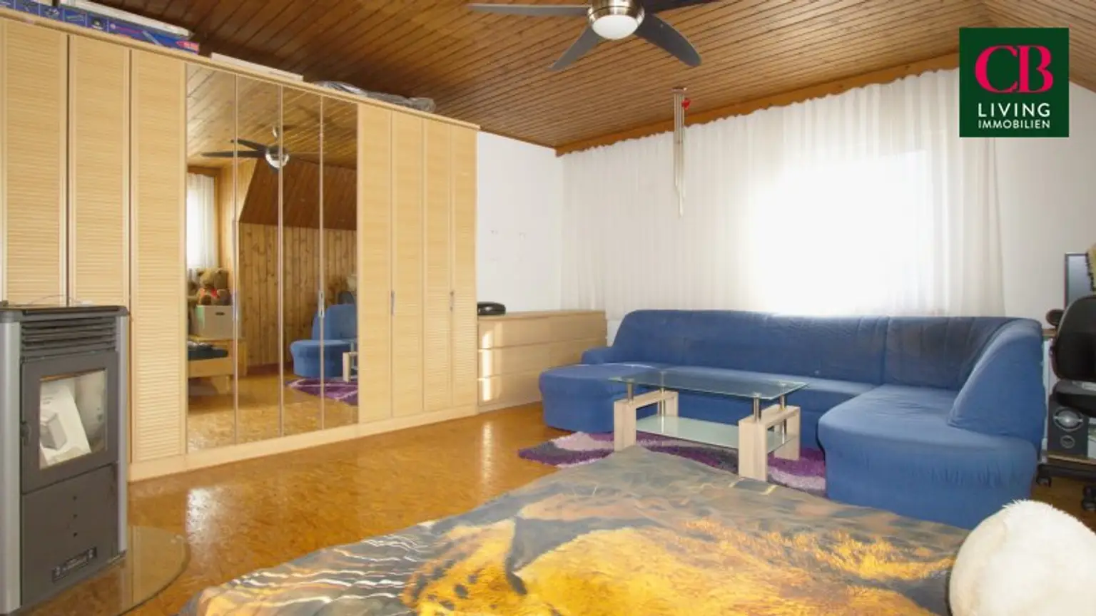 HAUS IN SEHR GUTER LAGE MIT VIEL POTENZIAL !!