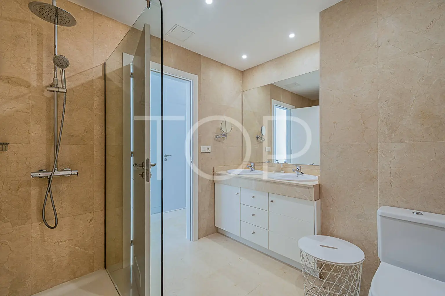 Apartament-La-Caleta-Bathroom1-Tenerife-2