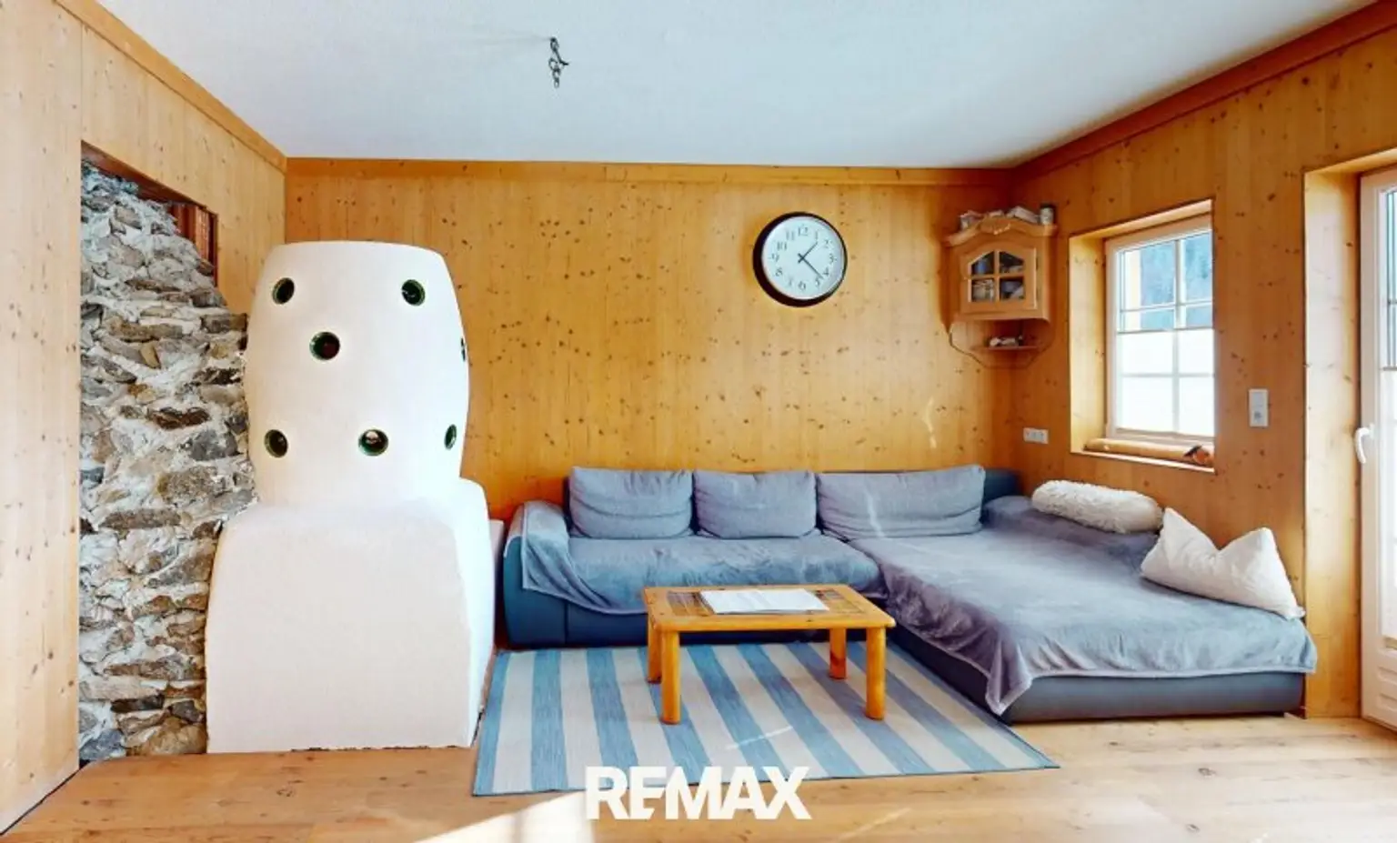 Niederthai - Betreiberwohnung - EG - Wohnzimmer