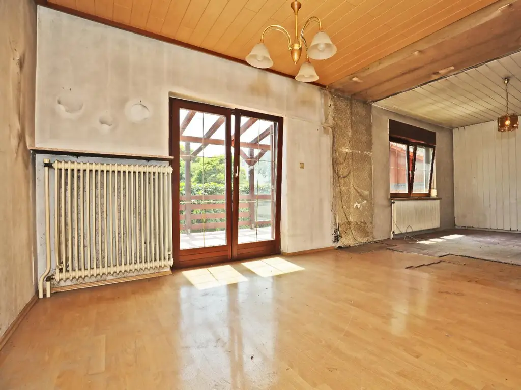 Haus auf Mietkaufvariante - Schönes ebenes Grundstück - 135m2 Wfl. - Vollkeller mit Garage - große Terrasse