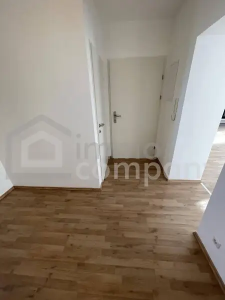 Renditeobjekt mit Potenzial: Zinshaus NÖ - 340m², vollsaniert,  großer Garten, 8 Stellplätze