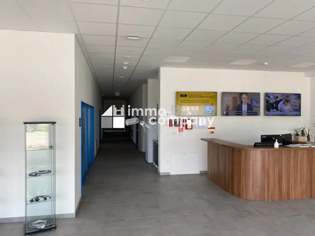 8% Top Renditeobjekt in Hlohovec/Slowakei, 840.000€ Mieteinnahmen auf 10.800m² Vermieteter Fläche für 10,3 Mio. €.