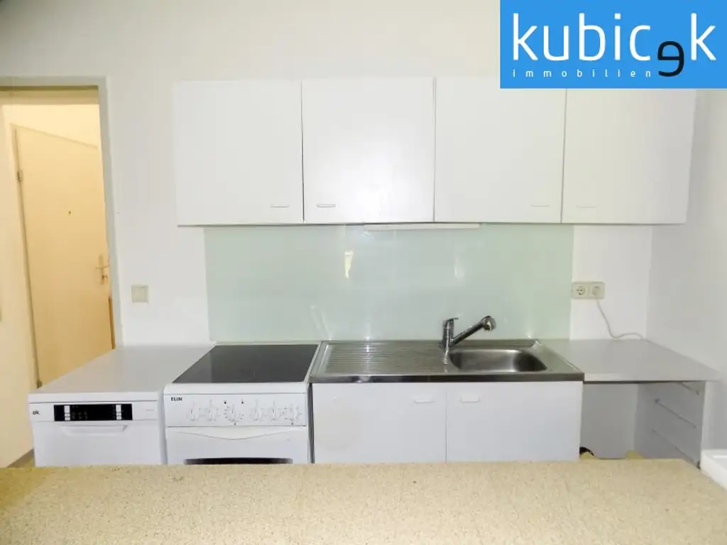 Altbau-Garconniere mit Gartenanteil in Hofruhelage Nähe U2