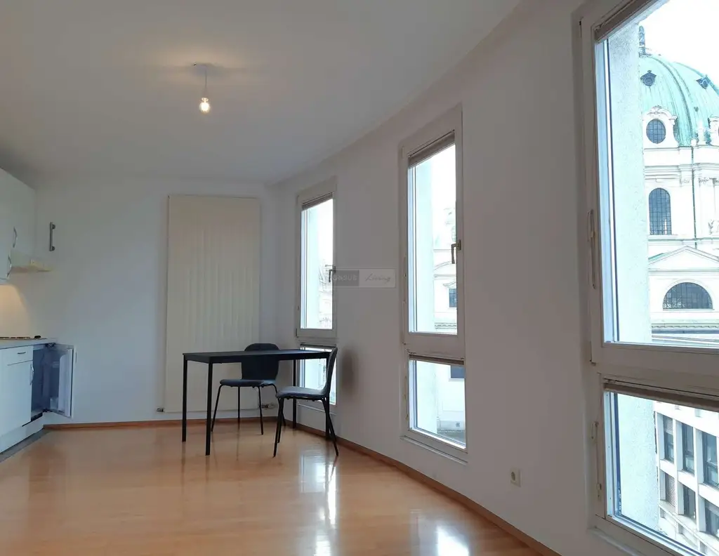 Karlsplatz: Ruhige Single-Wohnung in zentraler Lage