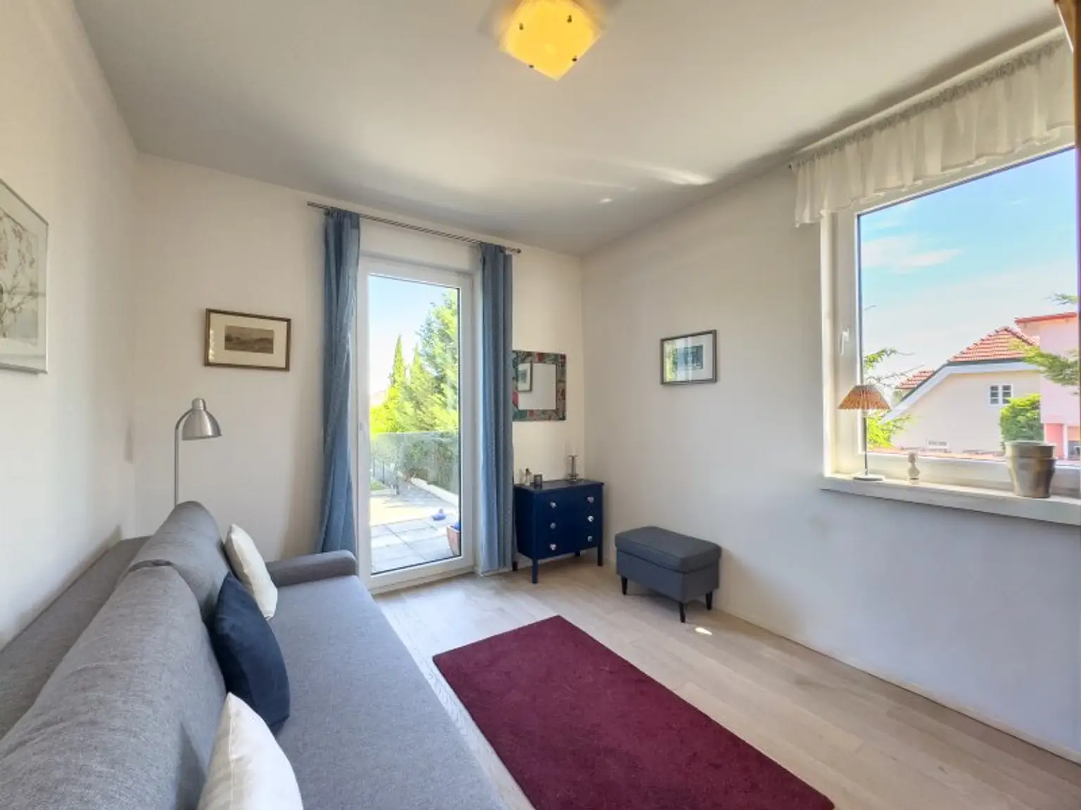 ATEMBERAUBENDER WEITBLICK - Dachgeschossmaisonette in Sackgassenlage