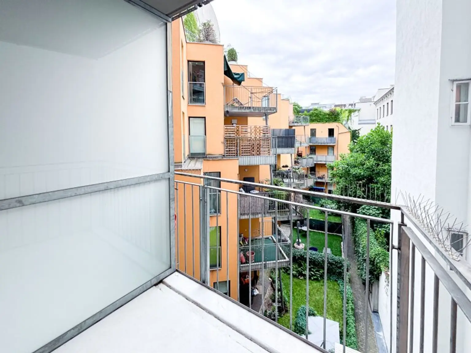 NEUBAUWOHNUNG mit BALKON+GARAGE, Nähe Kircheng./Mariahilfer Str.