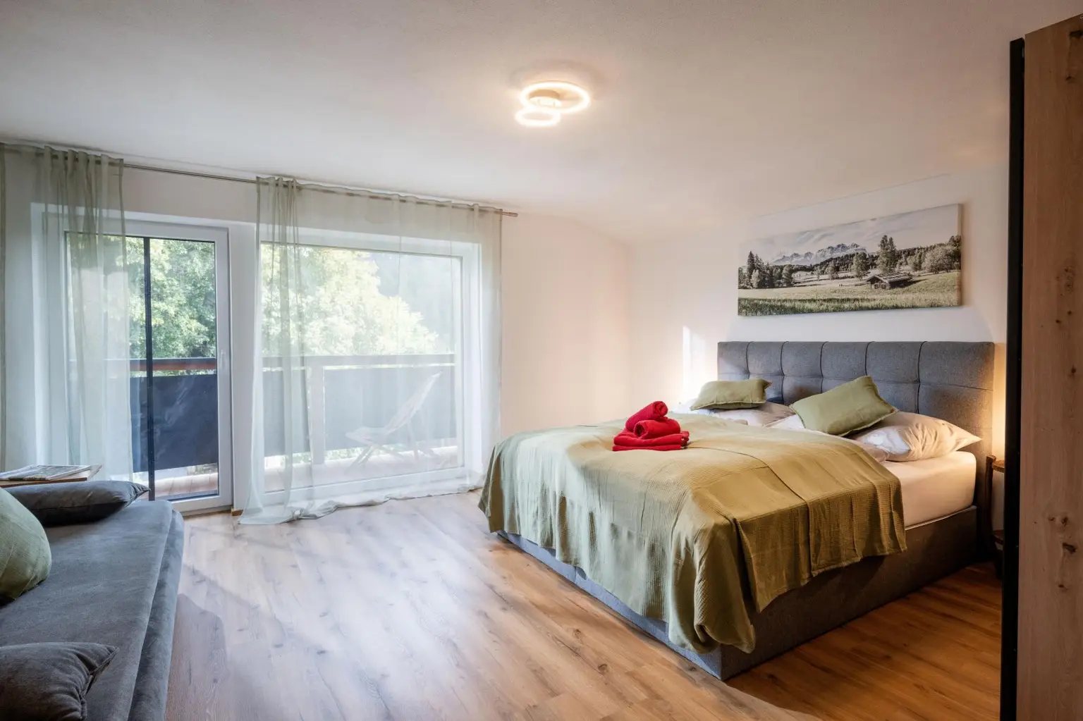 2. Schlafzimmer