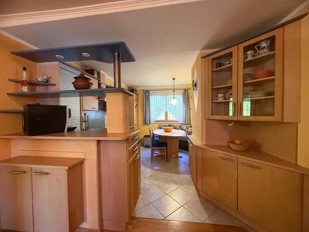 *** Wohlfühlhaus mit Kamin, Kachelofen, Gartenidylle und Ausblick von der Grillterrasse ***
