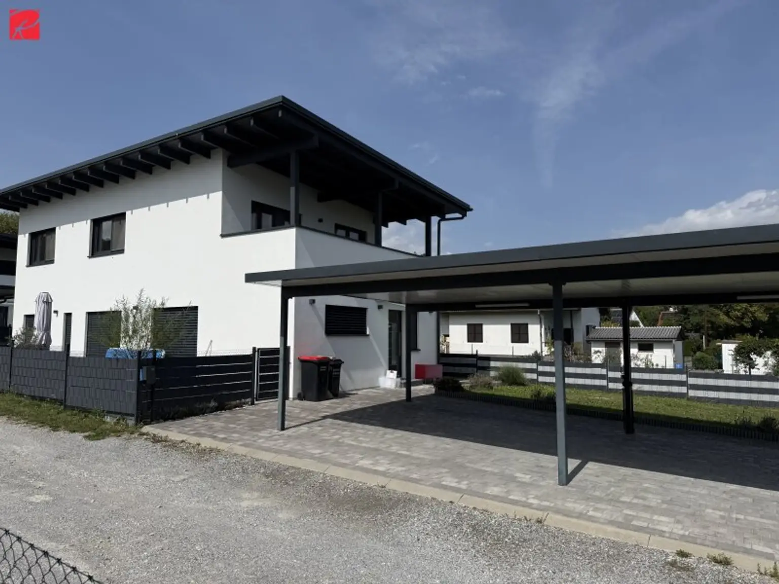 Graznähe Pur: Stylische Wohnung mit Garten und Grünblick!!