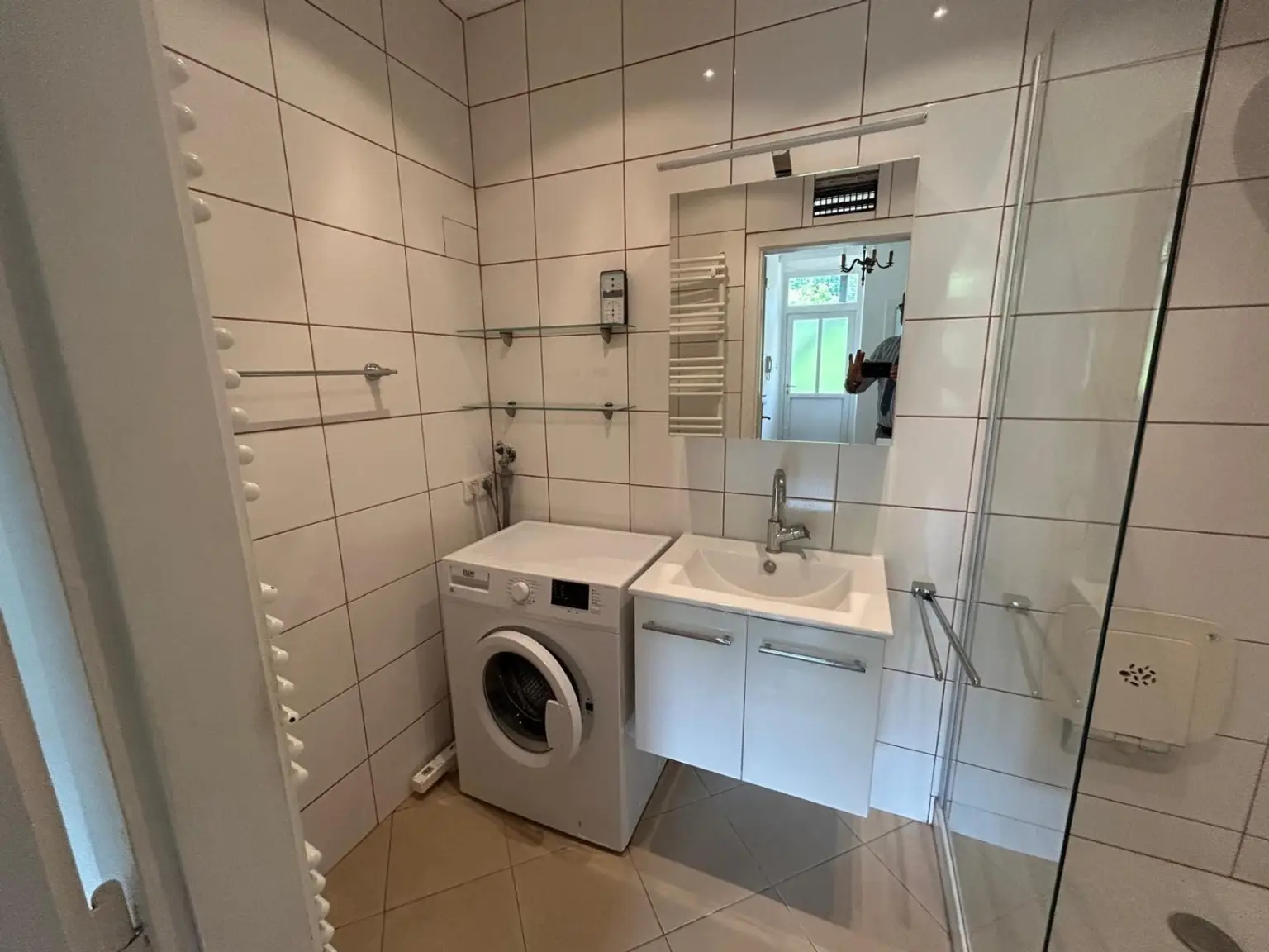 ZWEI ZIMMER WOHNUNG IN KIERLING MIT GARTEN!