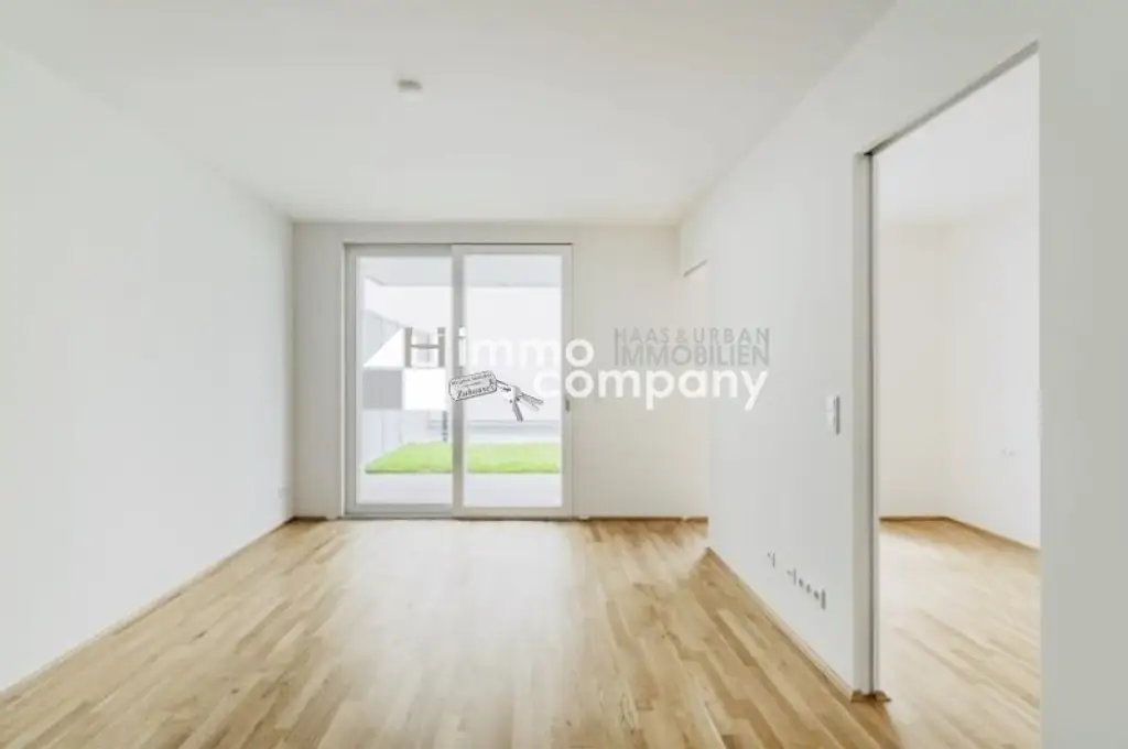 Schöne und moderne Wohnung mit eigenem Garten und Terrasse! 15. Bezirk. U3 und U6!
