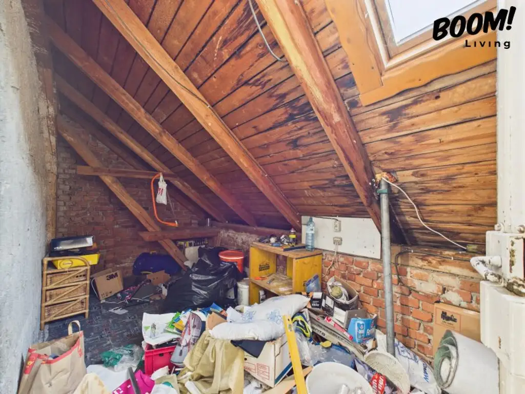 Attraktives, sanierungsbedürftiges Ein-/Mehrfamilienhaus mit viel Potenzial in Amstetten!