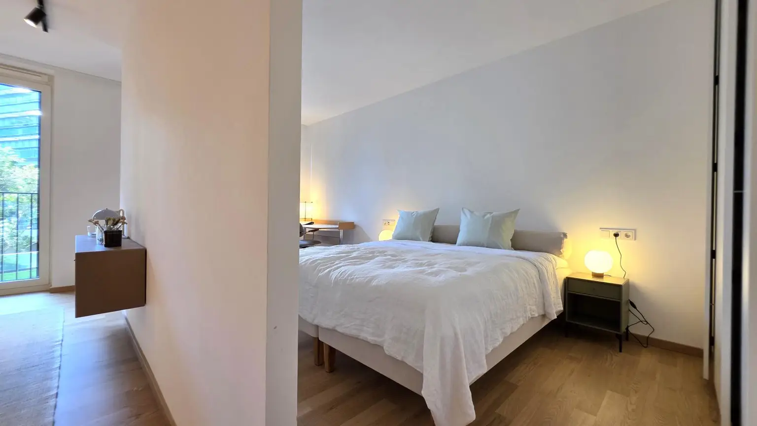 17.OG!!! 3-Zimmer + MEGA Terrasse bei der UNO-City!! ERSTBEZUG  DC-FLATS!!