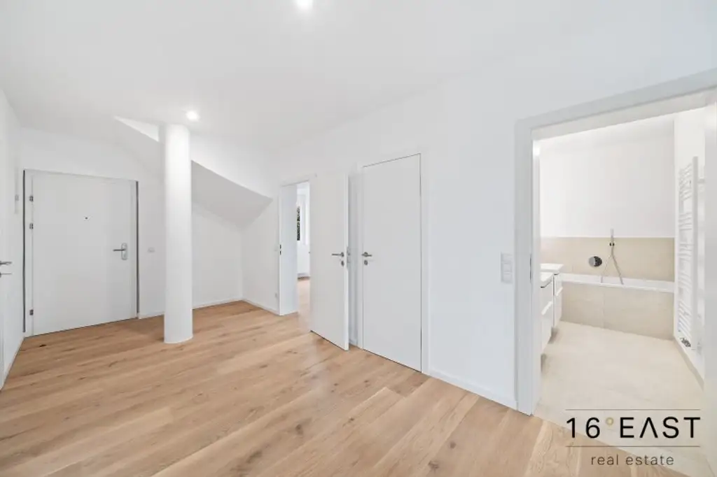 Exklusive 5-Zimmer Garten-Maisonette in Grünruhelage mit Fernblick und Garage