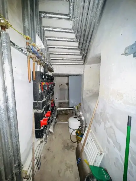 Zentral gelegenes Anlageobjekt in Loosdorf – 8 Wohnungen & 11 Stellplätze