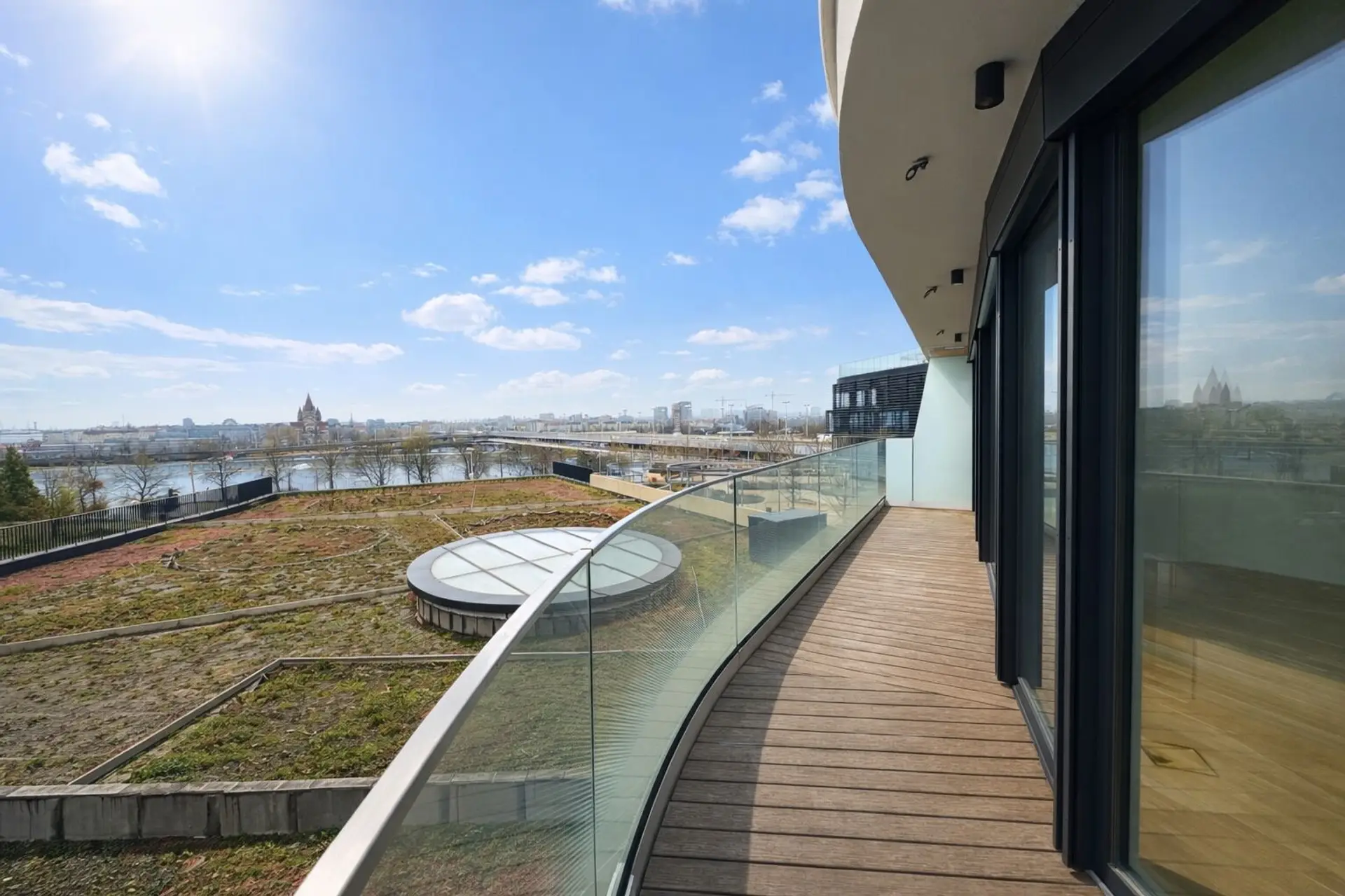 20251222_090758272_iOS