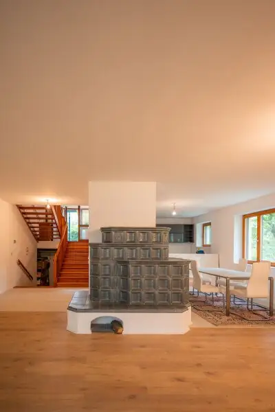 Hier kann die ganze Familie wohnen! Modernes Dreifamilienhaus in Toplage