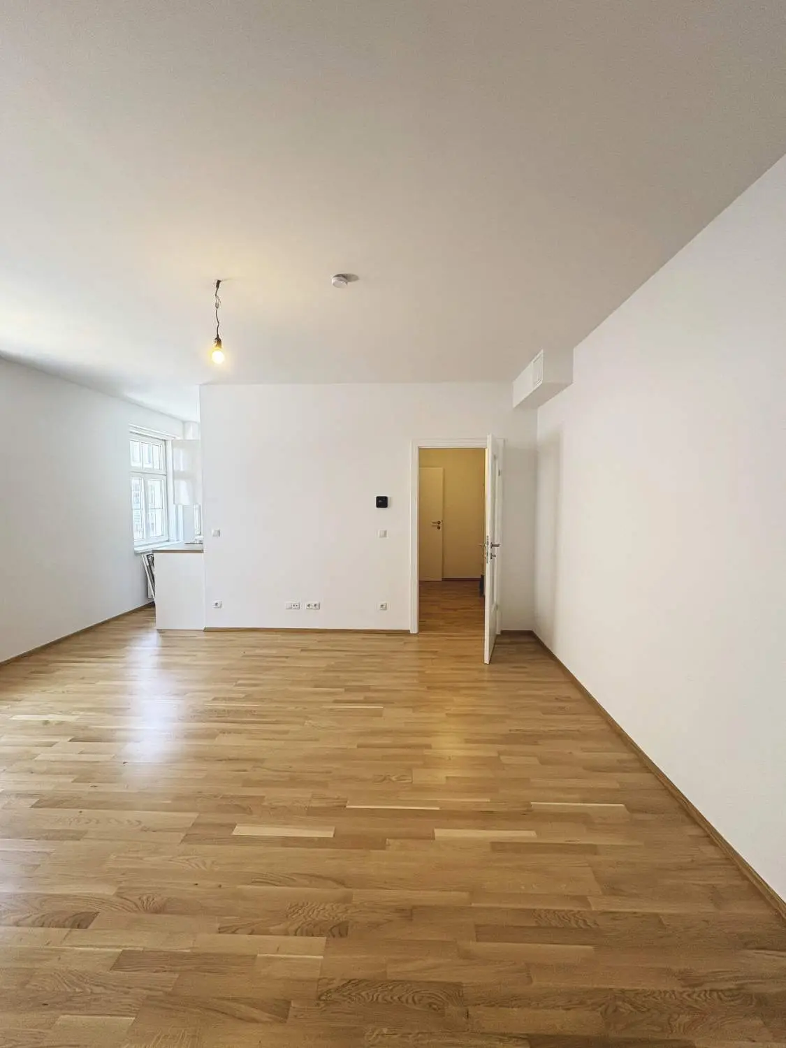Charmante 2-Zimmer Wohnung -
direkt bei der U3 Schlachthausgasse!