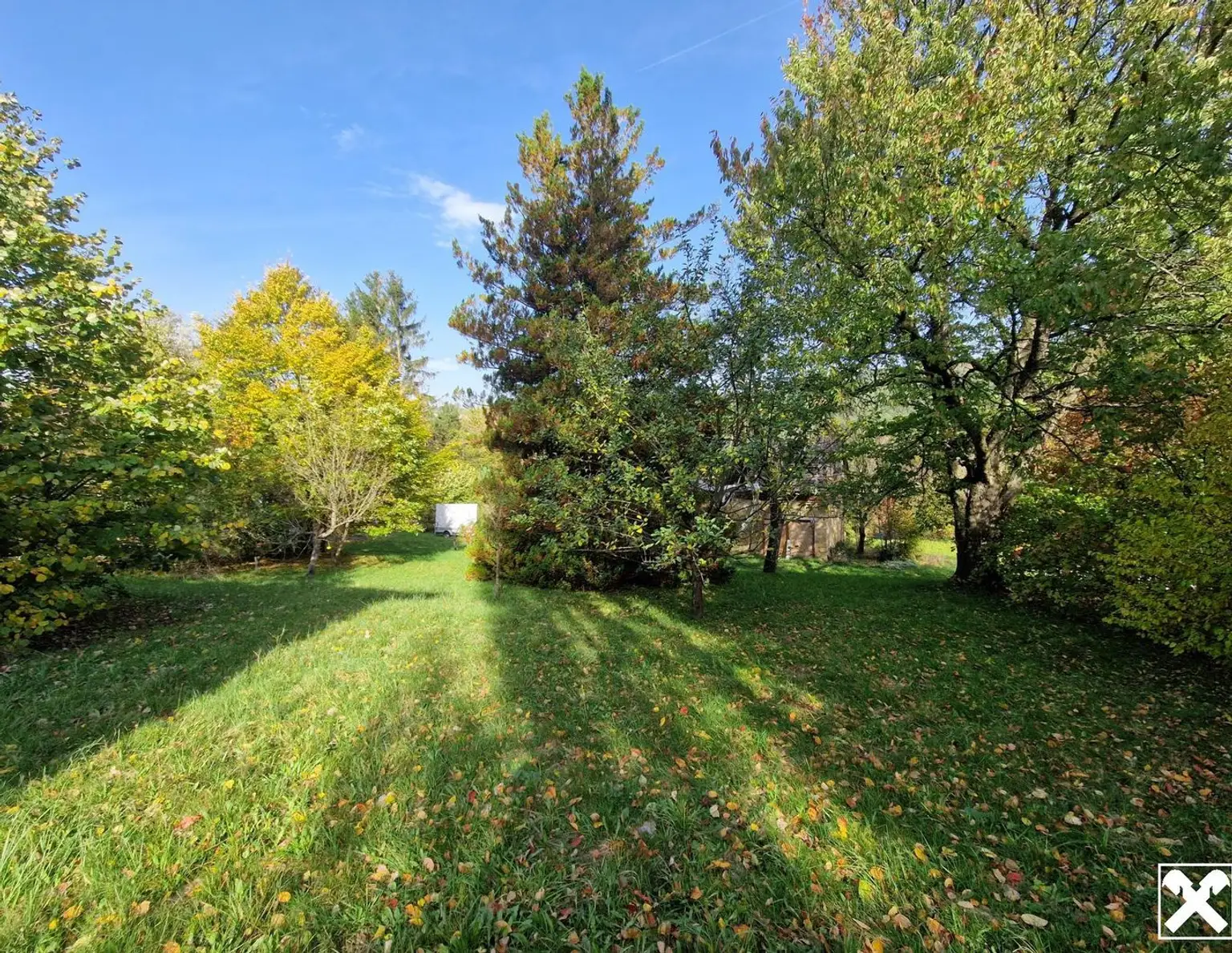 BAUEN UND WOHNEN MIT AUS- UND FERNBLICK IN AUSGEZEICHNETER, RUHIGER WOHNLAGE MIT ALTBESTAND, BESTER BAUTRÄGEREIGNUNG IM NAHBEREICH VON WIEN MITTEN IM WIENERWALD