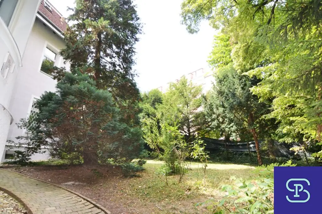 Sanierte 109m² DG-Wohnung mit Galerie Nahe Lainzer Tiergarten - 1130 Wien