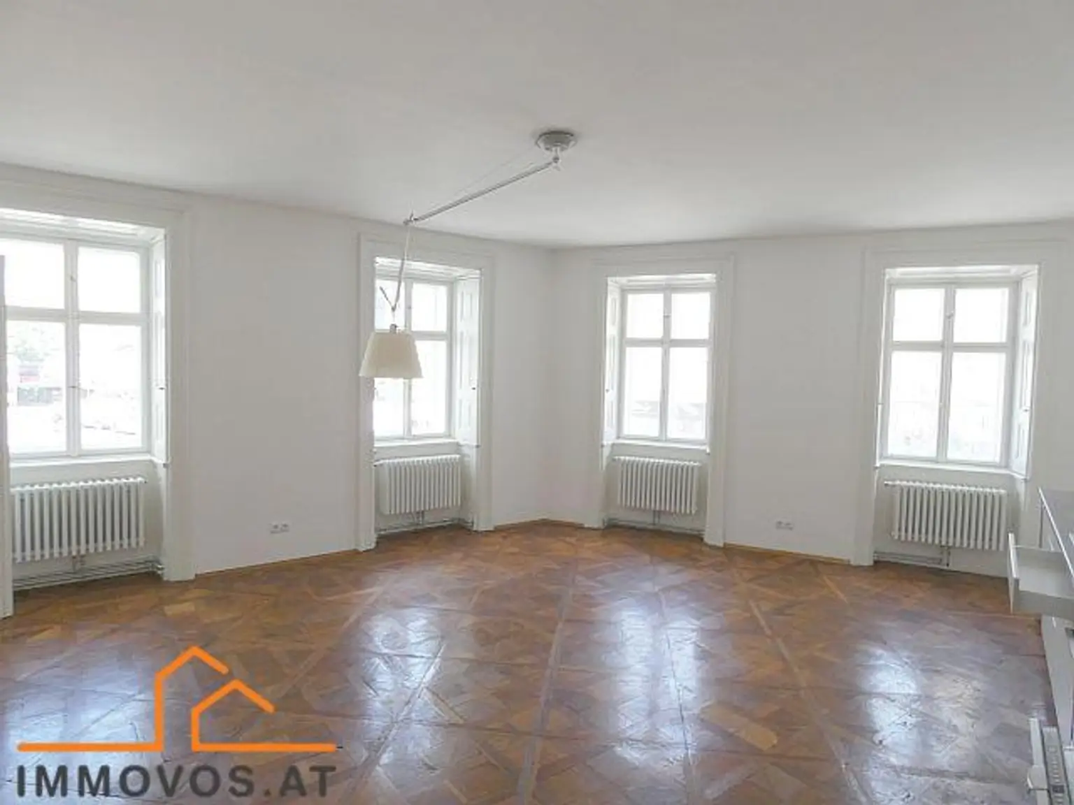 Wohnzimmer -n.jpg