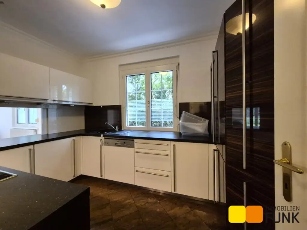 5-Zimmer Gartenwohnung mit 2-Zimmer-Einliegerwohnung