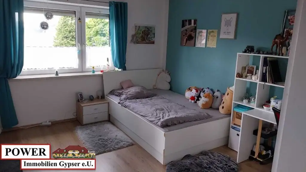 Großzügiges Wohnhaus in Zentrumsnähe !!