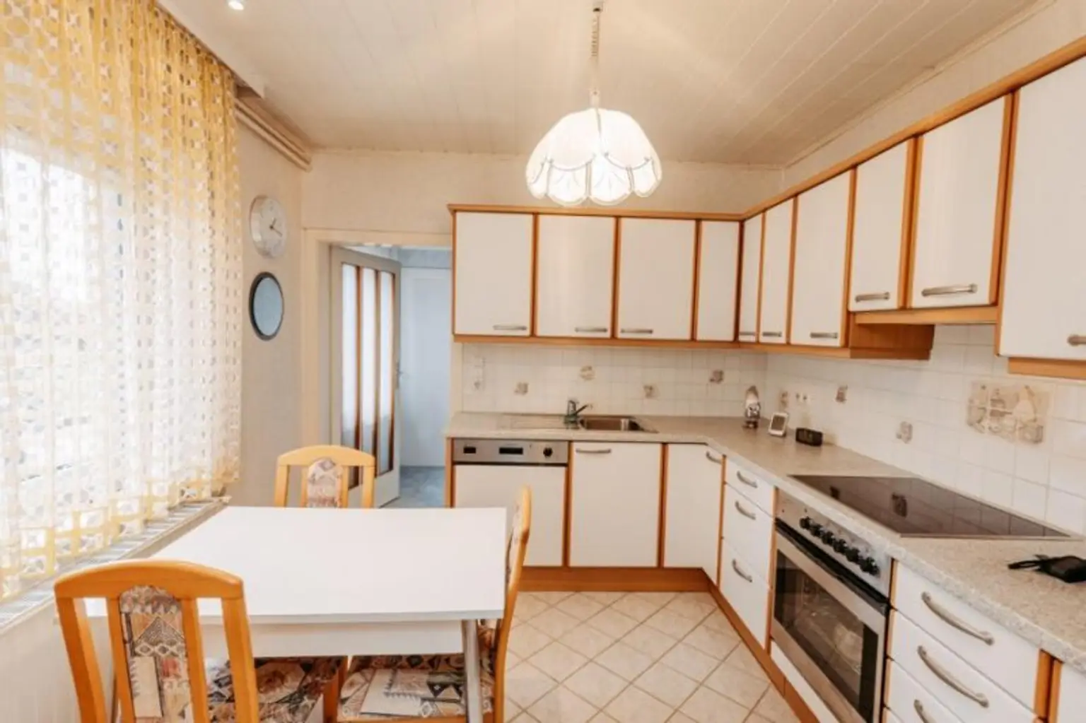 Lassen sie sich von diesem  zentrumsnahen Juwel inspirieren, hier ist der Urlaub zu Hause…